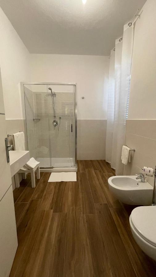 Hotel L'Ogliera Помонте Екстериор снимка