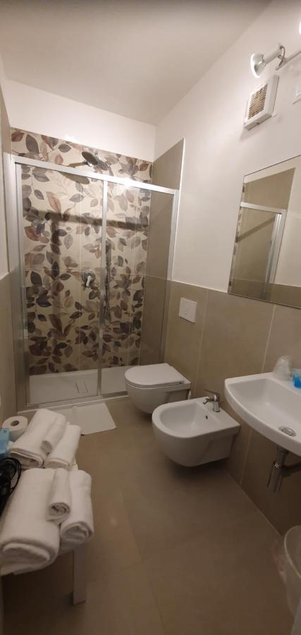 Hotel L'Ogliera Помонте Екстериор снимка
